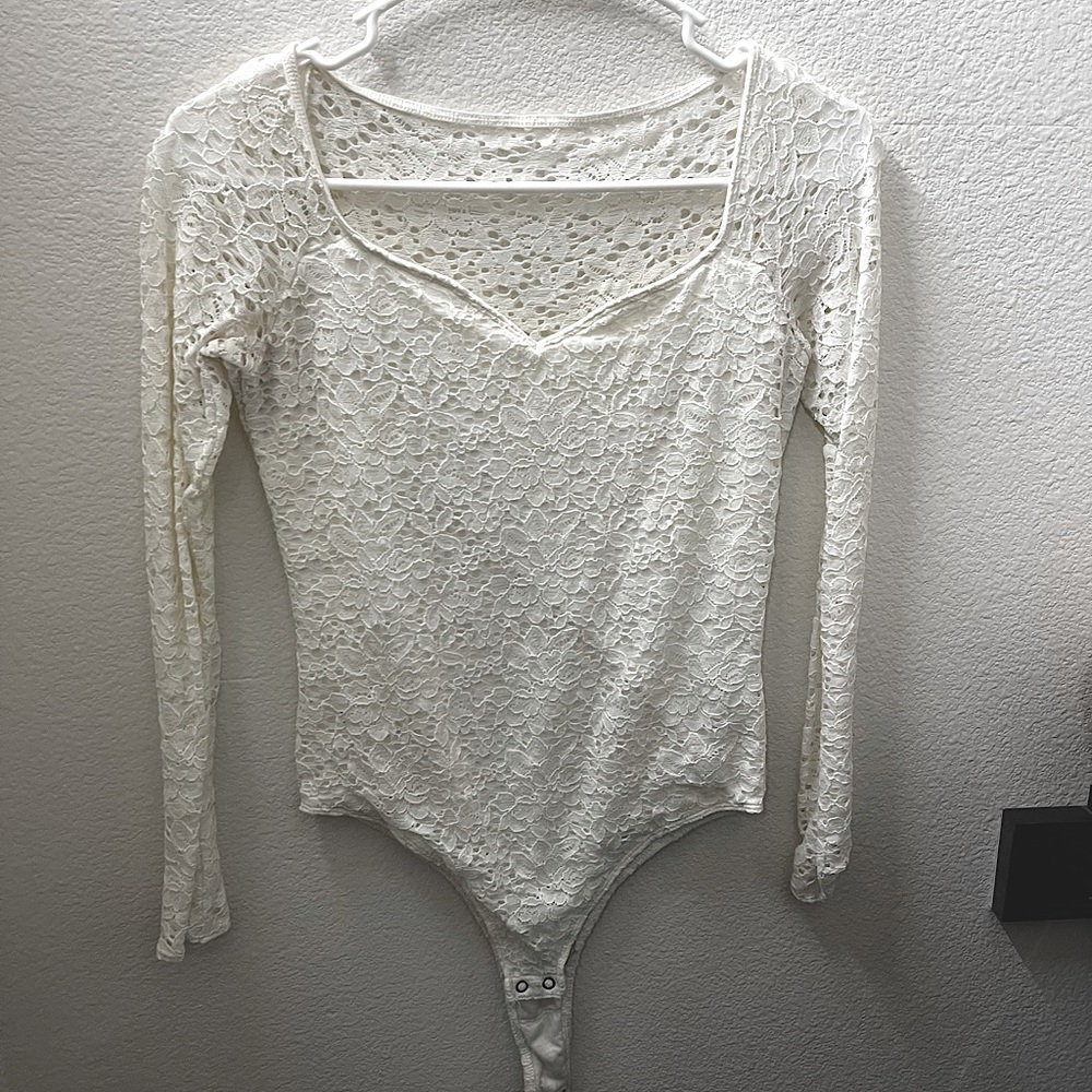 Sweetheart Neck Lace Bodysuit